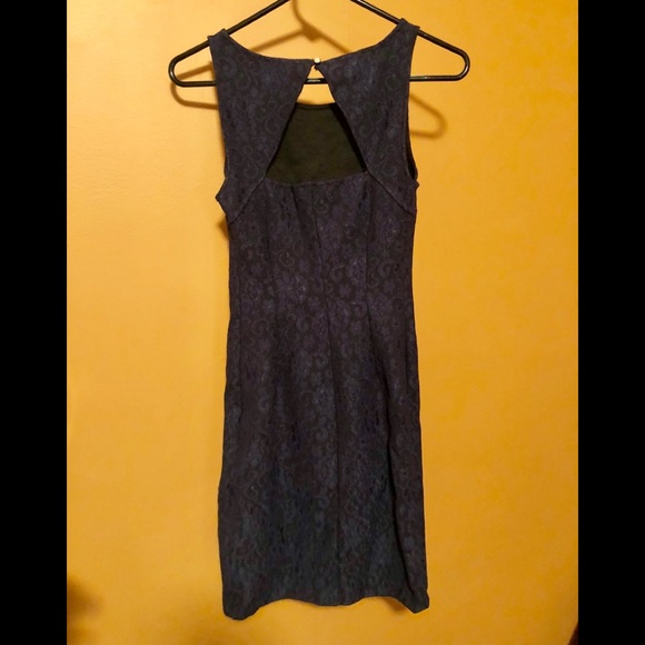 Midi dress - Picture 4 of 5